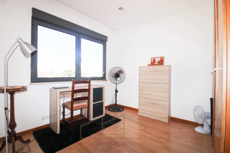 Moradia T3 para Venda em Charneca de Caparica e Sobreda Foto 34