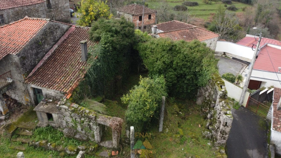 Moradia T5 para Venda em Rio de Moinhos Foto 5