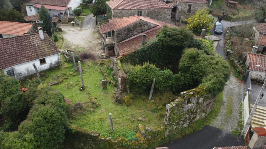 Moradia T5 para Venda em Rio de Moinhos Foto 26