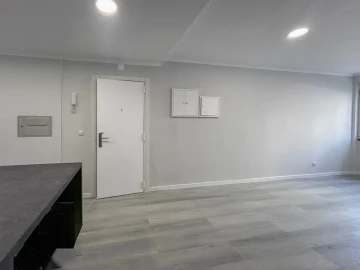 Apartamento T2 para Venda em Benfica