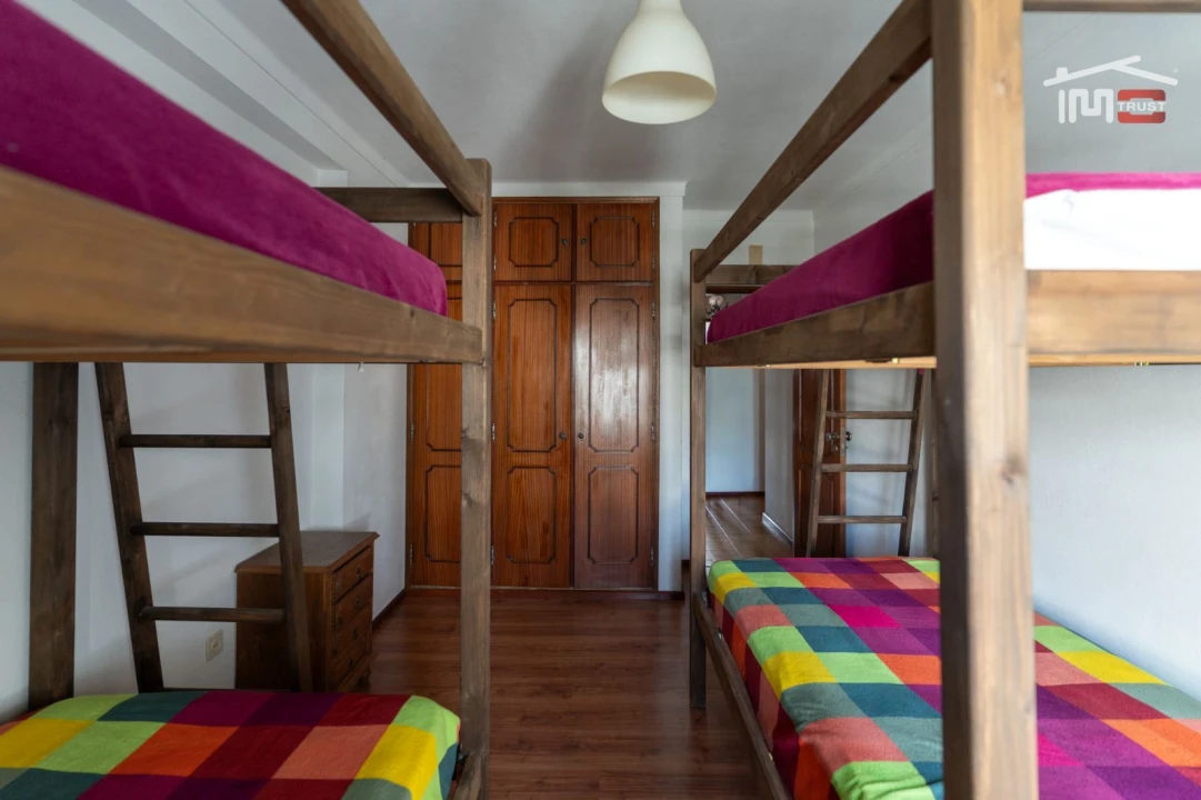 Apartamento T2 para Venda em Nazare Foto 14