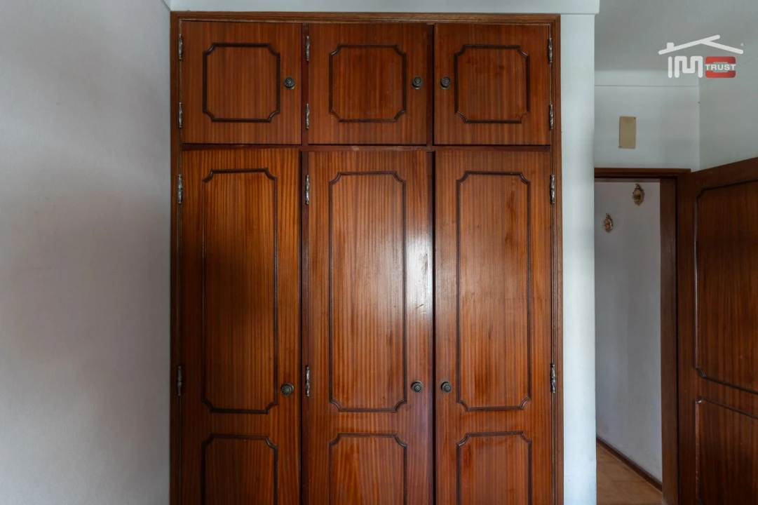 Apartamento T2 para Venda em Nazare Foto 15