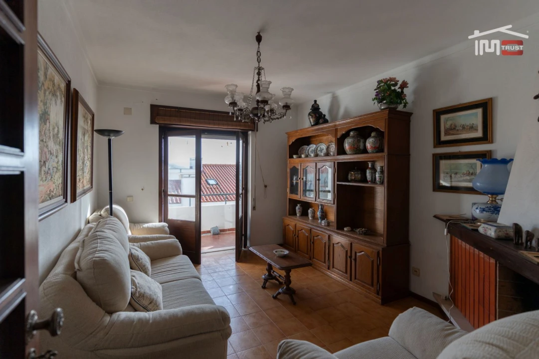 Apartamento T2 para Venda em Nazare Foto 1