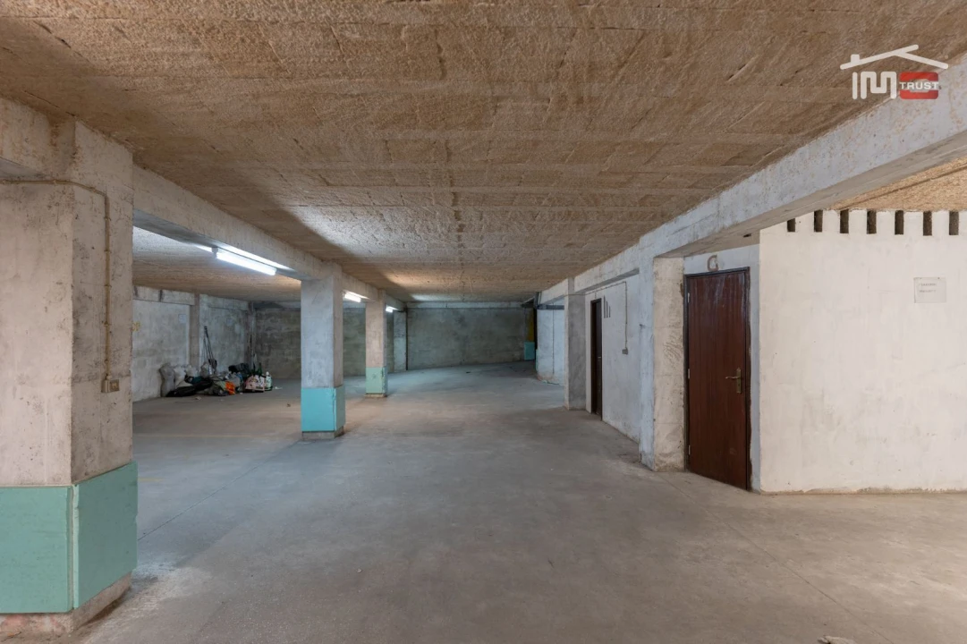 Apartamento T2 para Venda em Nazare Foto 21