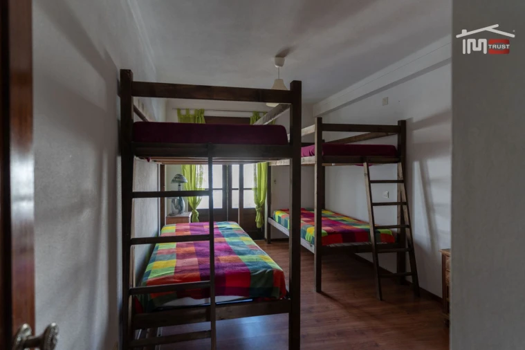 Apartamento T2 para Venda em Nazare Foto 12