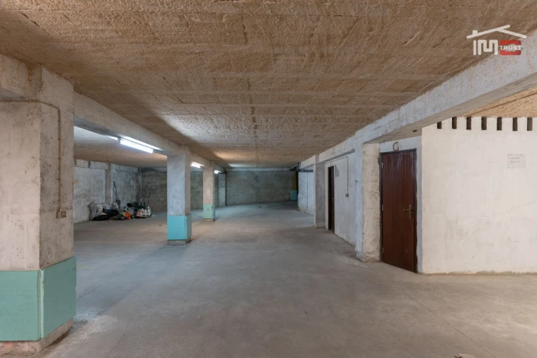 Apartamento T2 para Venda em Nazare Foto 21