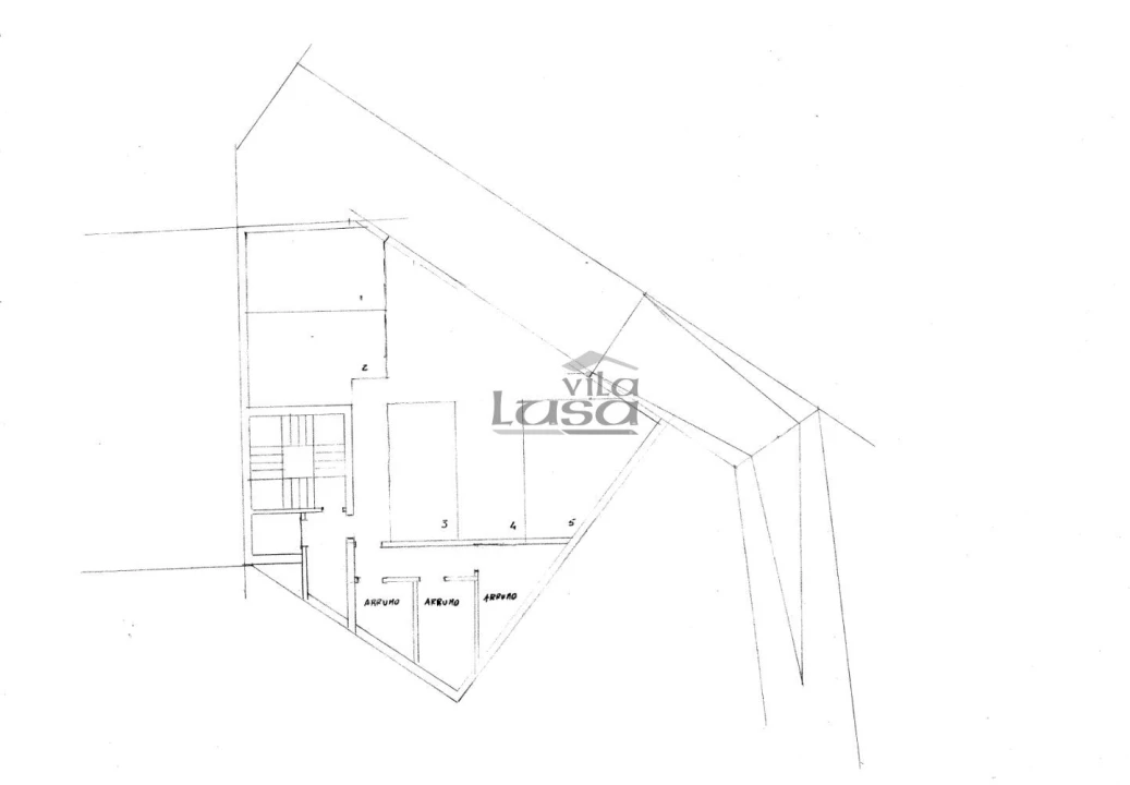 Terreno P/ Prédio para Venda em Ermesinde Foto 8
