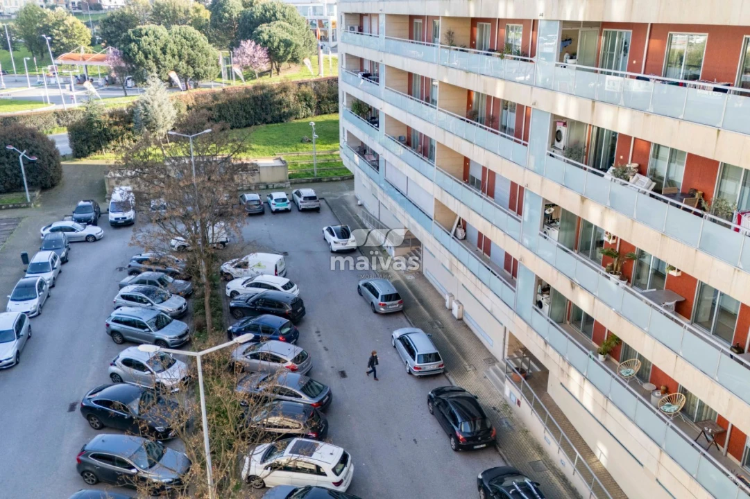 Apartamento T3 para Venda em Nogueira, Fraião e Lamaçães Foto 2