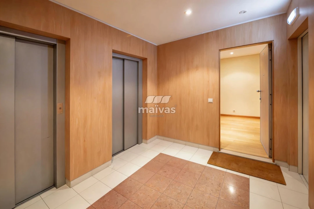 Apartamento T3 para Venda em Nogueira, Fraião e Lamaçães Foto 7