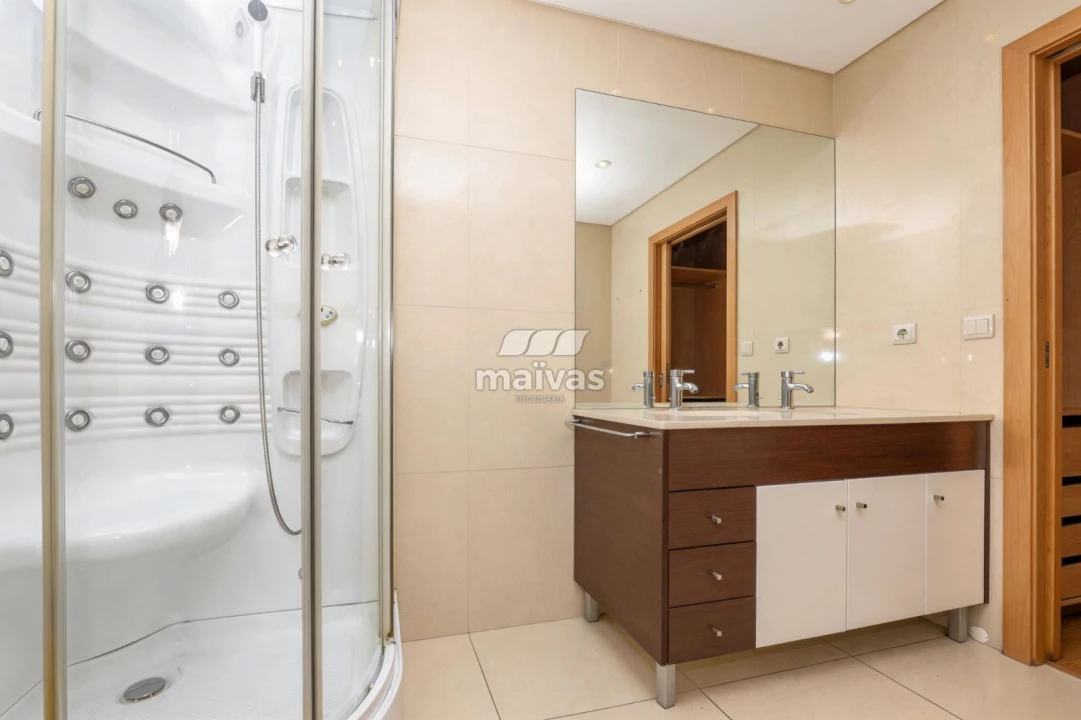 Apartamento T3 para Venda em Nogueira, Fraião e Lamaçães Foto 27