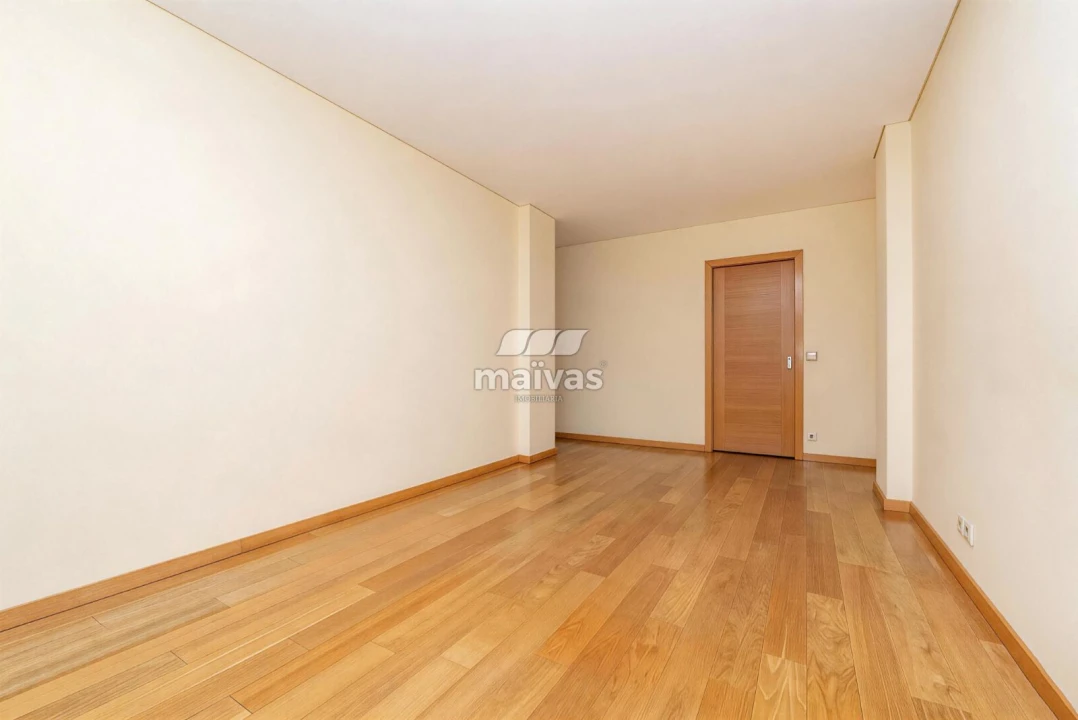 Apartamento T3 para Venda em Nogueira, Fraião e Lamaçães Foto 29