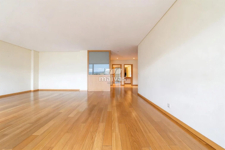 Apartamento T3 para Venda em Nogueira, Fraião e Lamaçães Foto 16