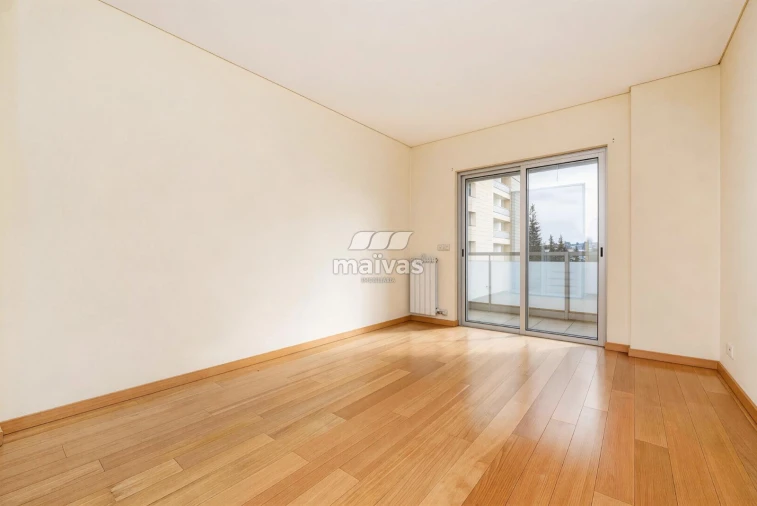 Apartamento T3 para Venda em Nogueira, Fraião e Lamaçães Foto 30