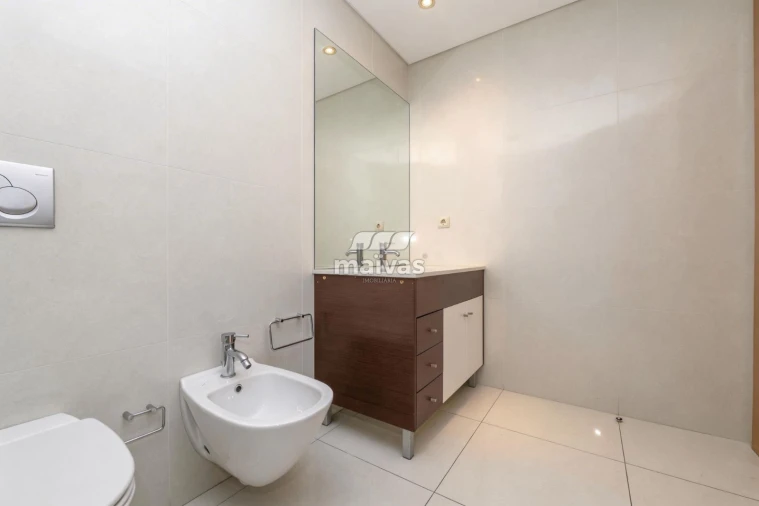 Apartamento T3 para Venda em Nogueira, Fraião e Lamaçães Foto 34