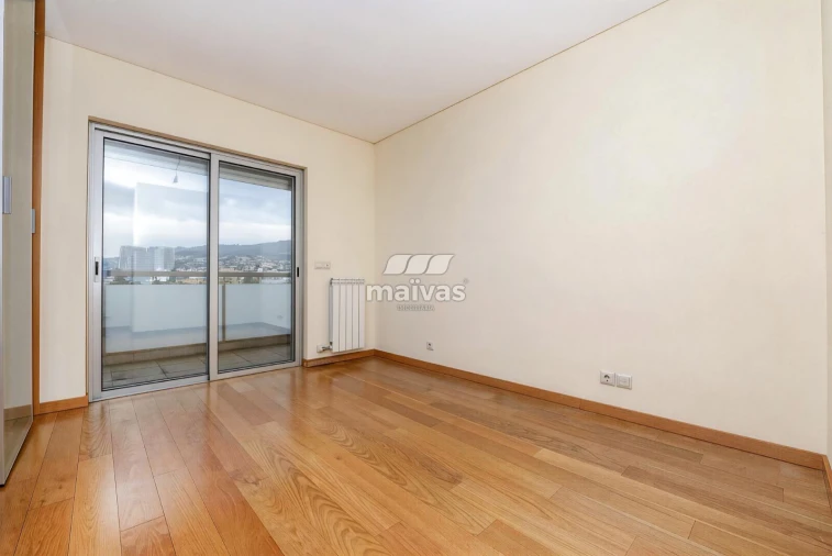 Apartamento T3 para Venda em Nogueira, Fraião e Lamaçães Foto 35