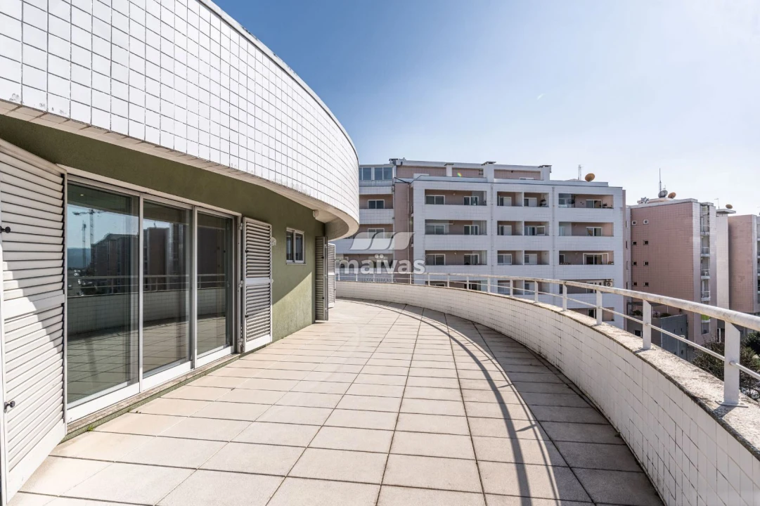 Apartamento T3 para Venda em Ferreiros e Gondizalves Foto 11