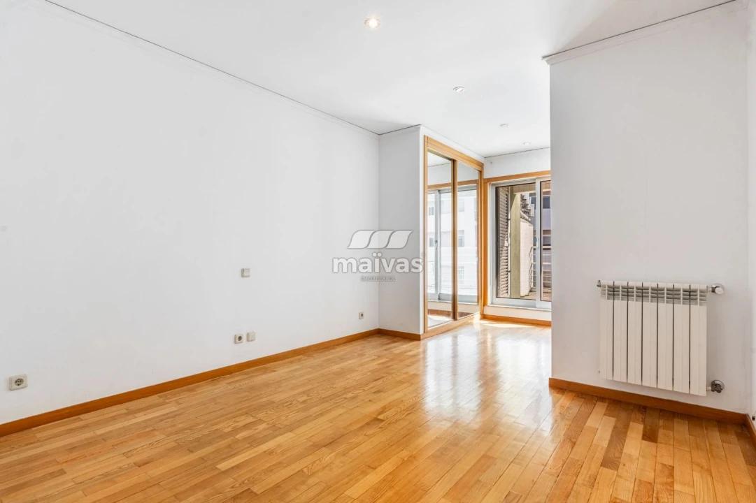 Apartamento T3 para Venda em Ferreiros e Gondizalves Foto 19