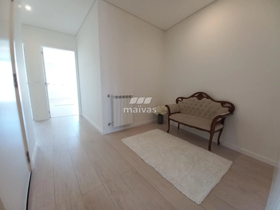 Apartamento T2 para Arrendamento em Braga (São José de São Lázaro e São João do Souto) Foto 18