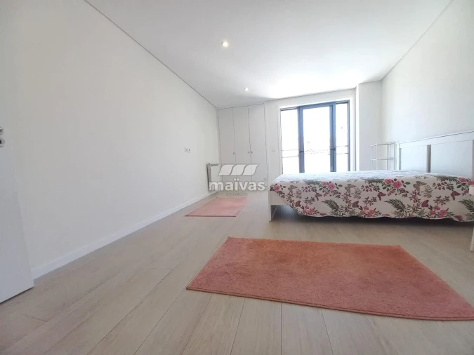 Apartamento T2 para Arrendamento em Braga (São José de São Lázaro e São João do Souto) Foto 15