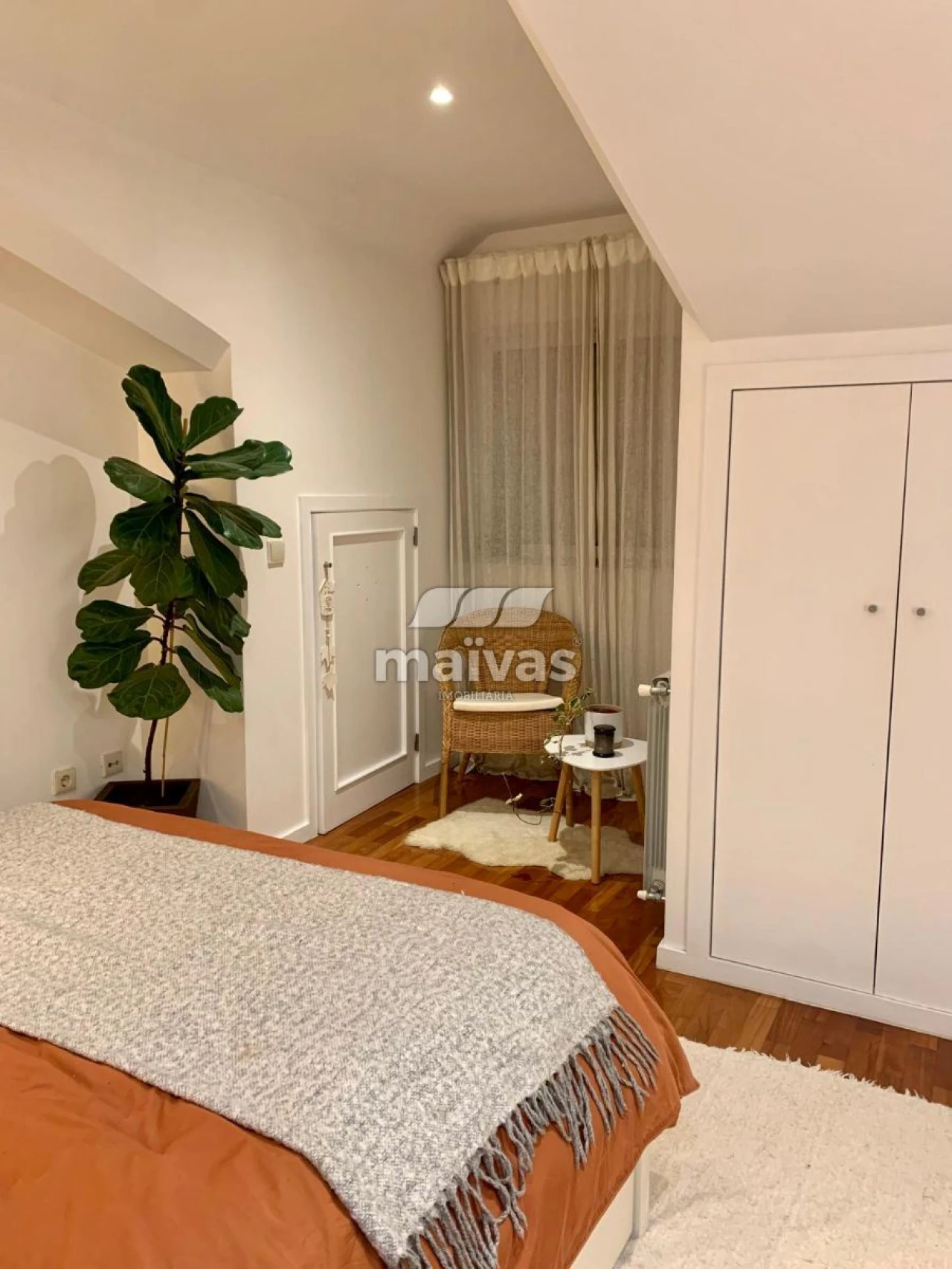 Apartamento T2 para Arrendamento em Gualtar Foto 8