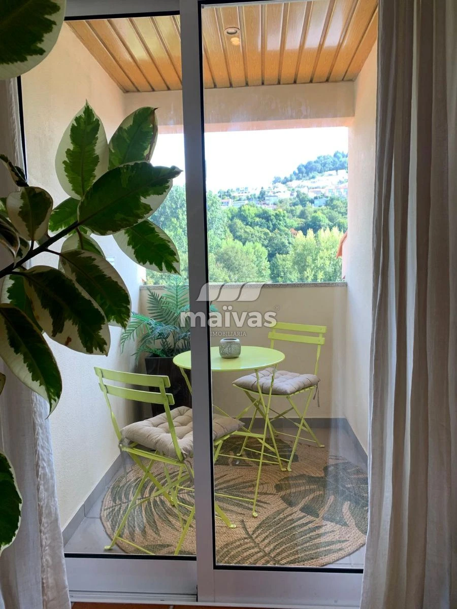 Apartamento T2 para Arrendamento em Gualtar Foto 10