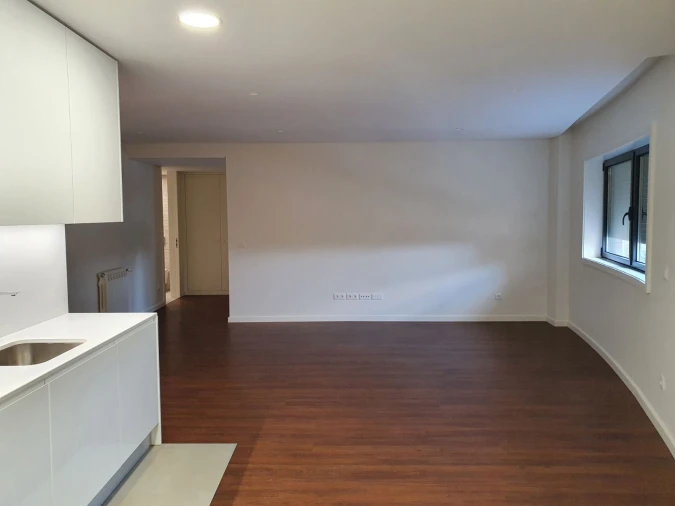 Apartamento T1 para Arrendamento em Cidade da Maia Foto 4