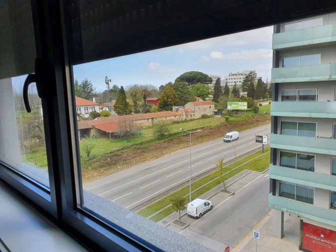 Apartamento T1 para Arrendamento em Cidade da Maia Foto 12