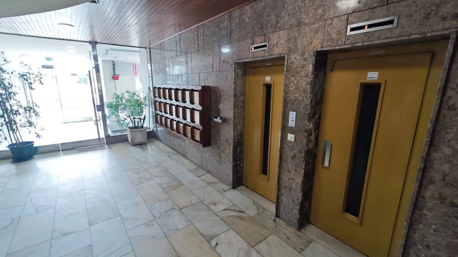 Apartamento T1 para Arrendamento em Mafamude e Vilar do Paraíso Foto 11