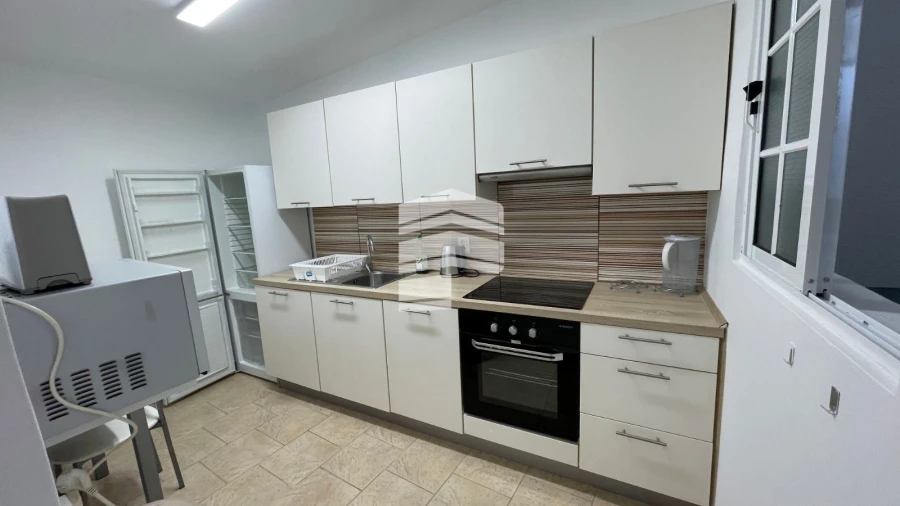 Moradia T1 para Arrendamento em Imaculado Coração de Maria Foto 7