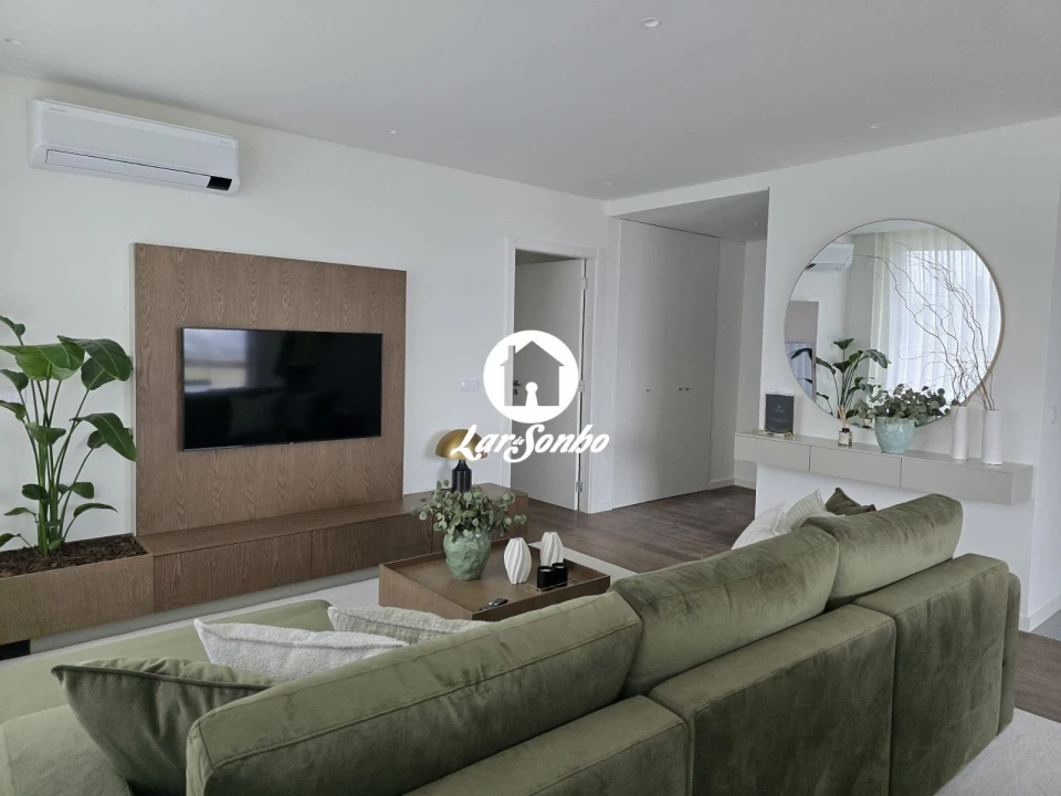 Apartamento T2 para Venda em Cidade da Maia Foto 4