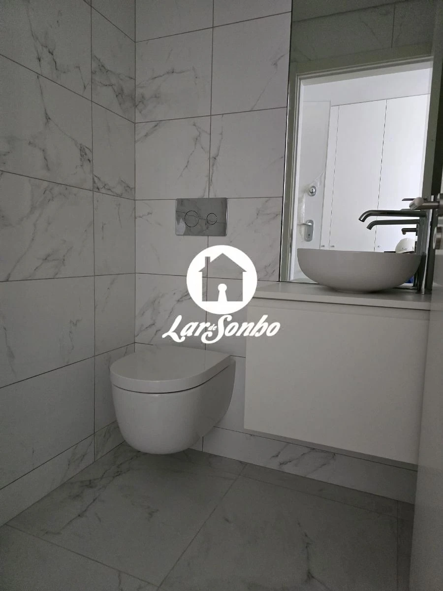 Apartamento T2 para Venda em Cidade da Maia Foto 12