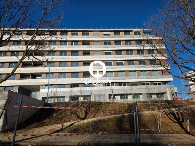 Apartamento T2 para Venda em Cidade da Maia Foto 13