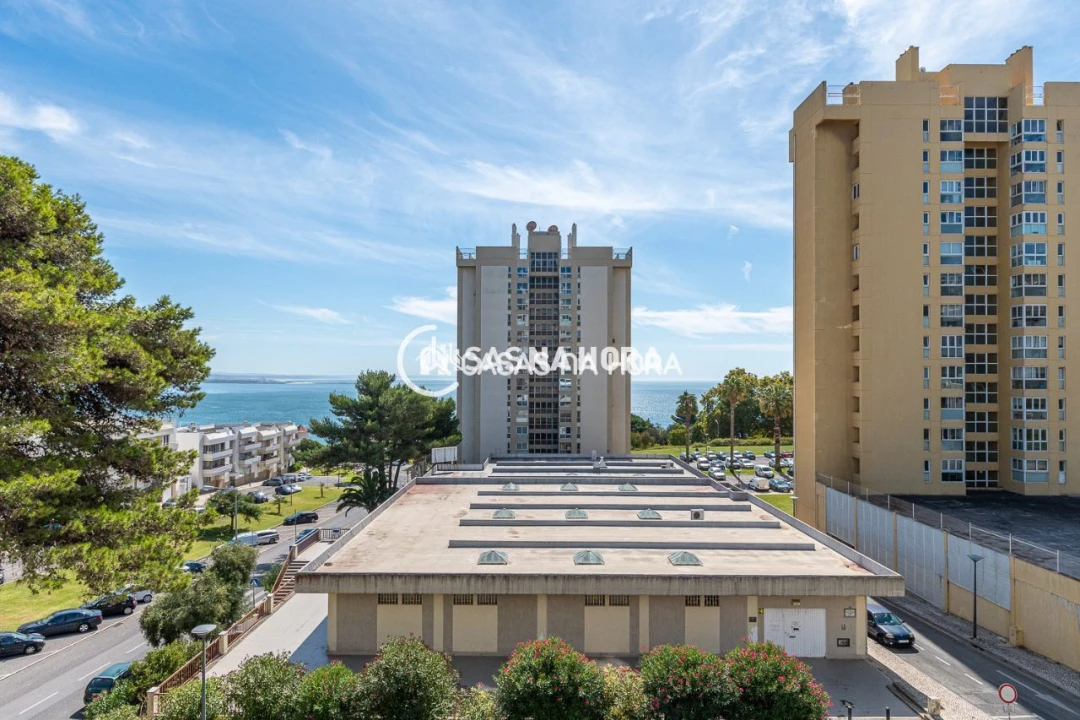 Apartamento T2 para Arrendamento em Oeiras e São Julião da Barra, Paço de Arcos e Caxias Foto 2