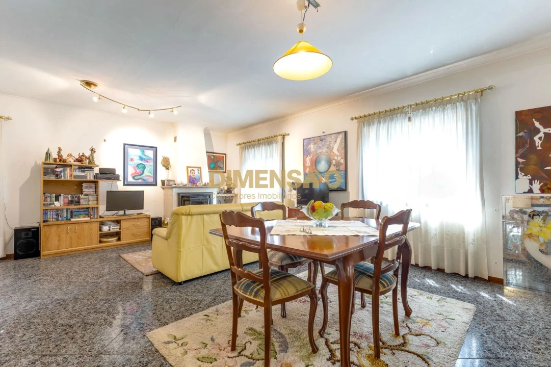 Moradia T4 para Venda em Custóias, Leça do Balio e Guifões Foto 2