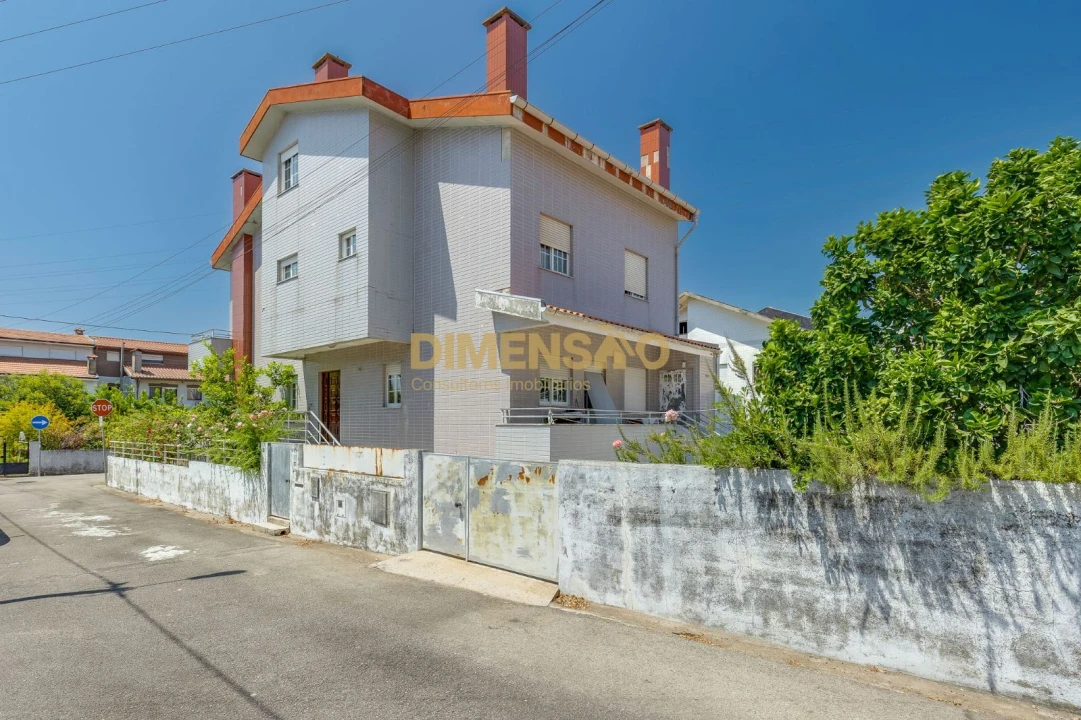 Moradia T4 para Venda em Custóias, Leça do Balio e Guifões Foto 25