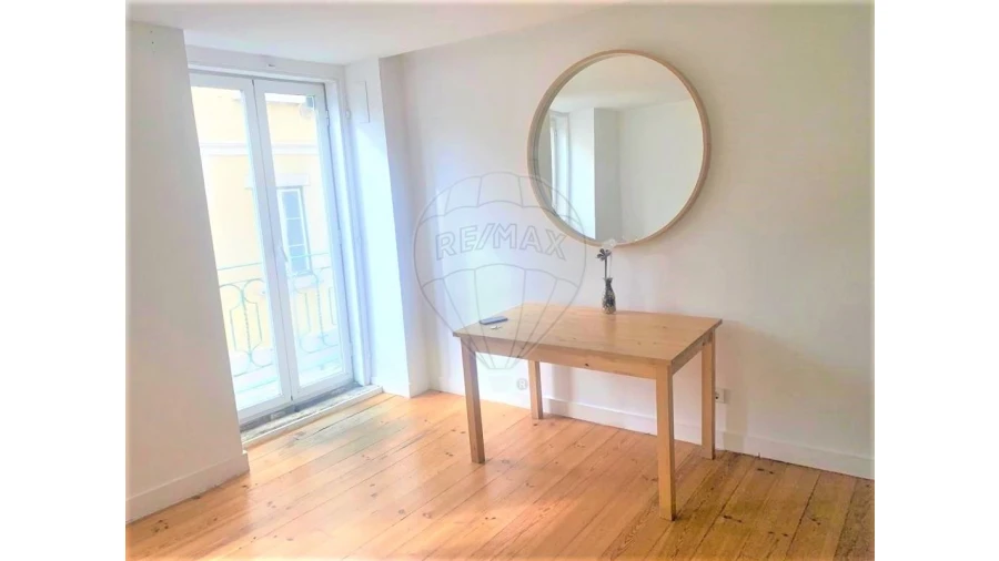 Apartamento T2 para Venda em São Vicente Foto 5