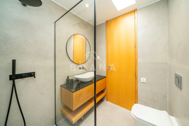 Moradia T4 para Venda em Bico Foto 25