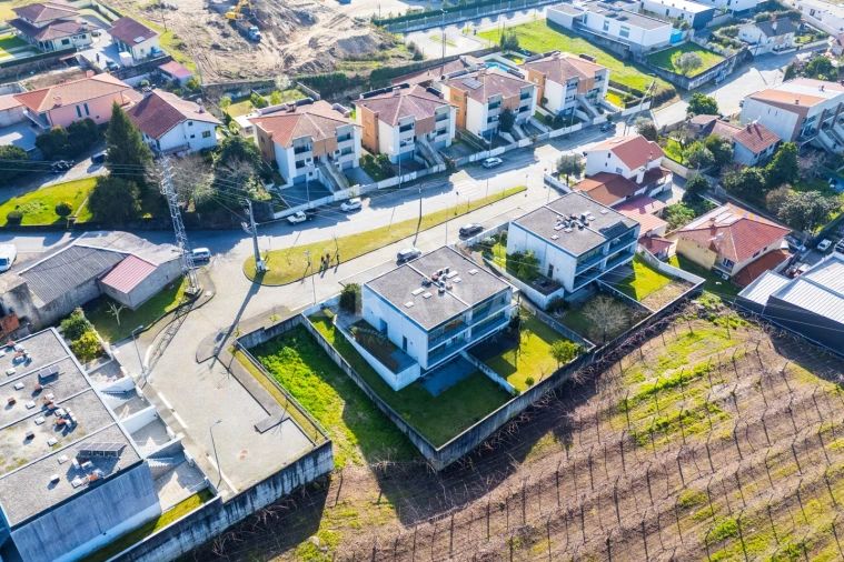 Moradia T4 para Venda em Bico Foto 46