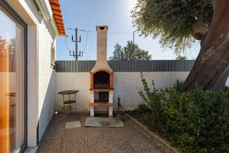 Moradia T2 para Venda em Grândola e Santa Margarida da Serra Foto 7