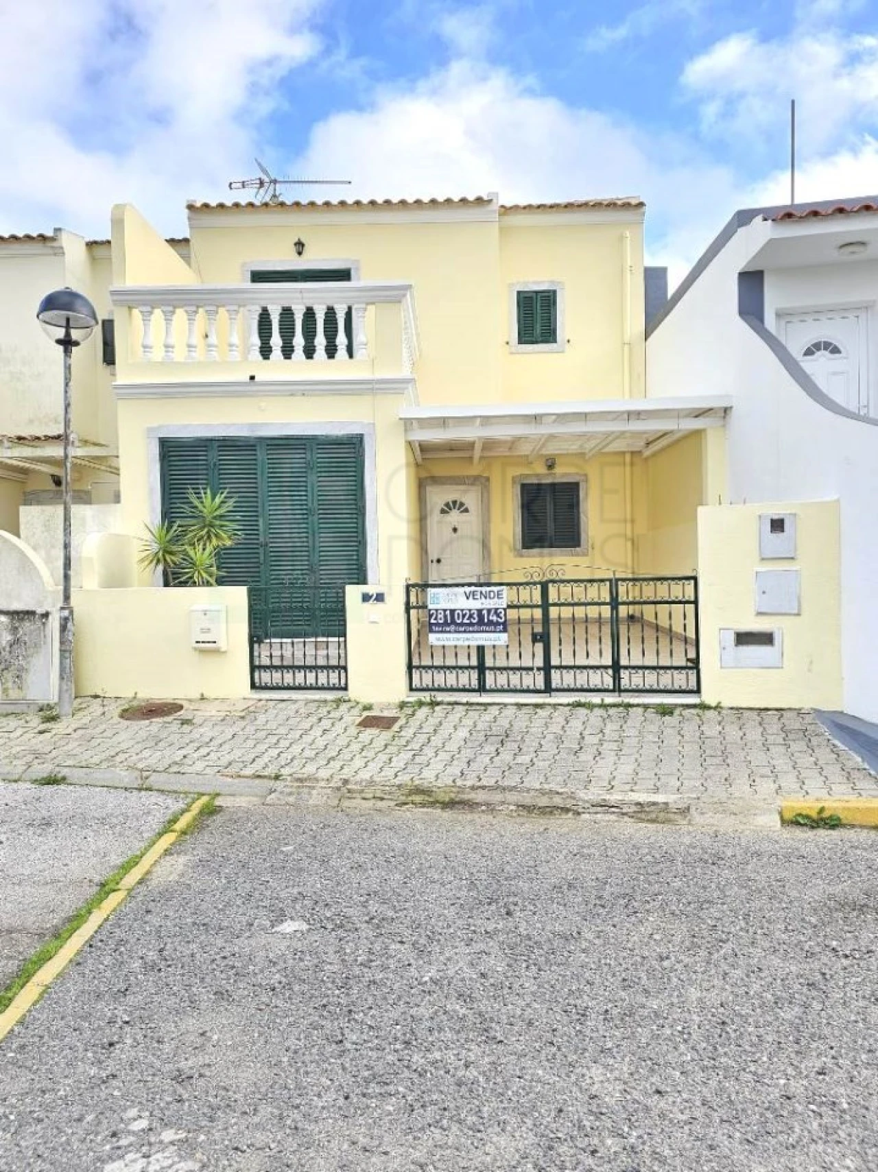 Moradia T4 para Venda em Vila Nova de Cacela Foto 4