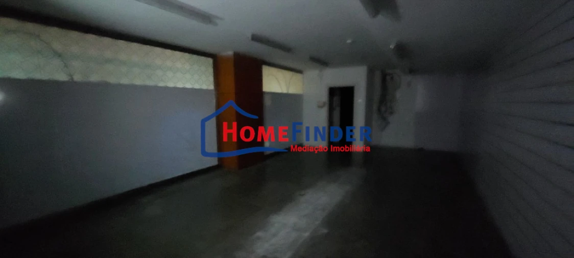 Loja para Arrendamento em Braga (São José de São Lázaro e São João do Souto) Foto 31