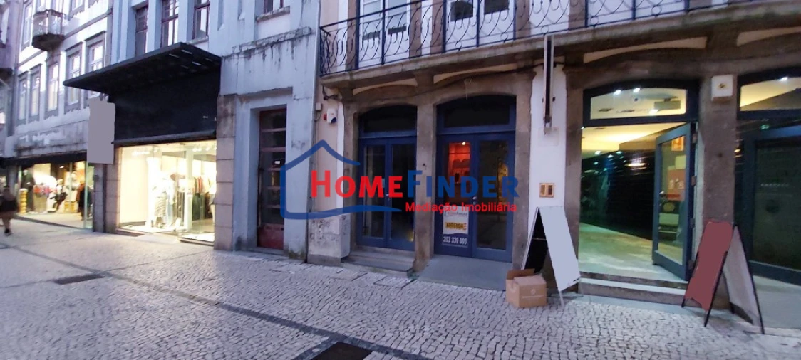 Loja para Arrendamento em Braga (São José de São Lázaro e São João do Souto) Foto 40