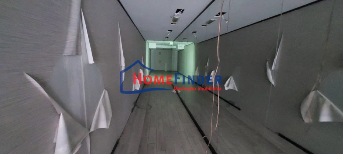 Loja para Arrendamento em Braga (São José de São Lázaro e São João do Souto) Foto 13