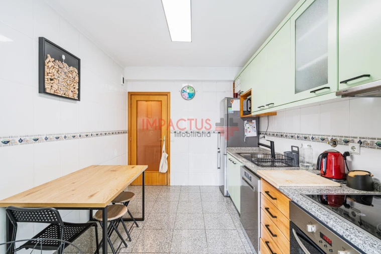 Apartamento T3 para Venda em Rio Tinto Foto 16