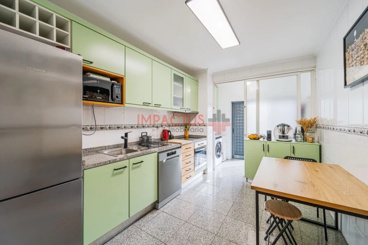 Apartamento T3 para Venda em Rio Tinto Foto 12