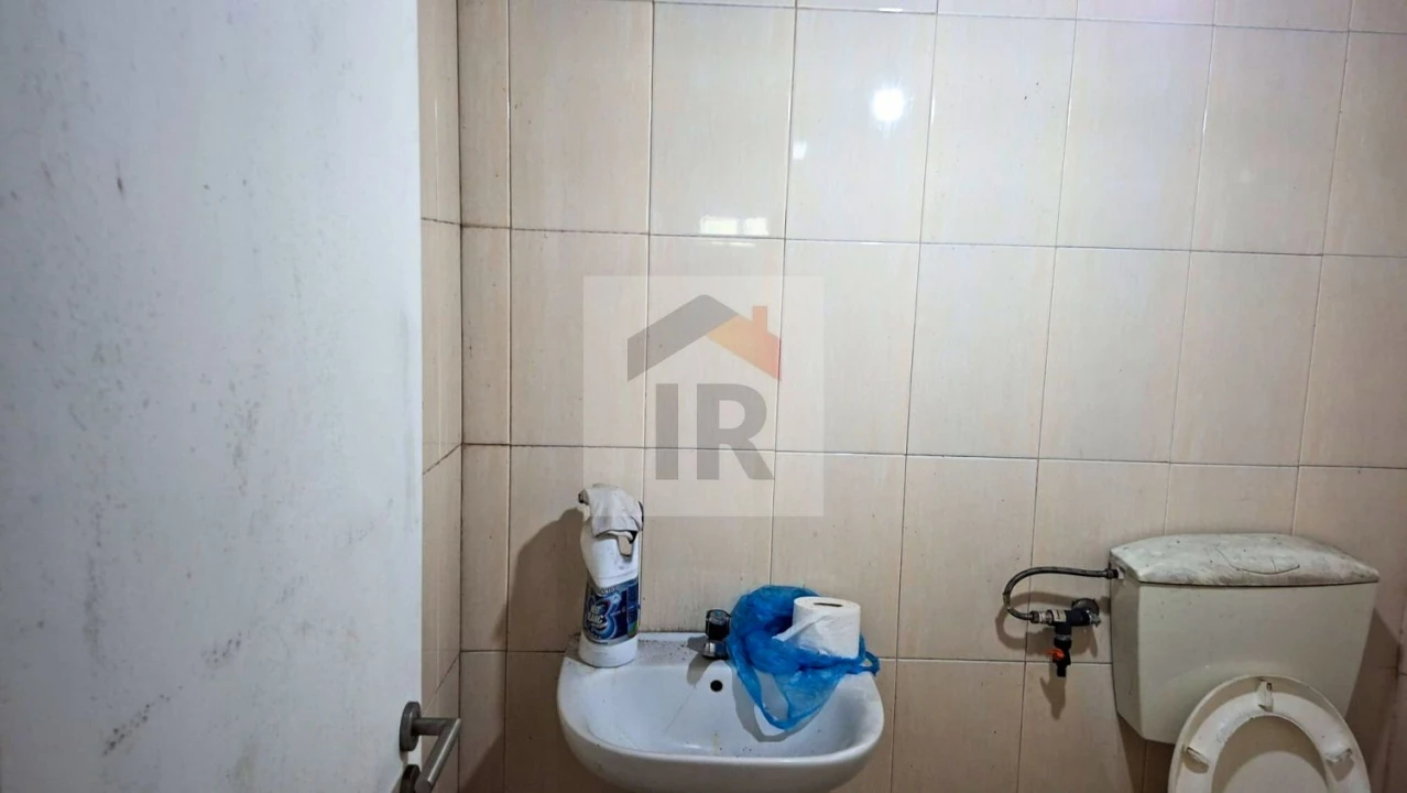 Loja para Venda em Alfeizerão Foto 9