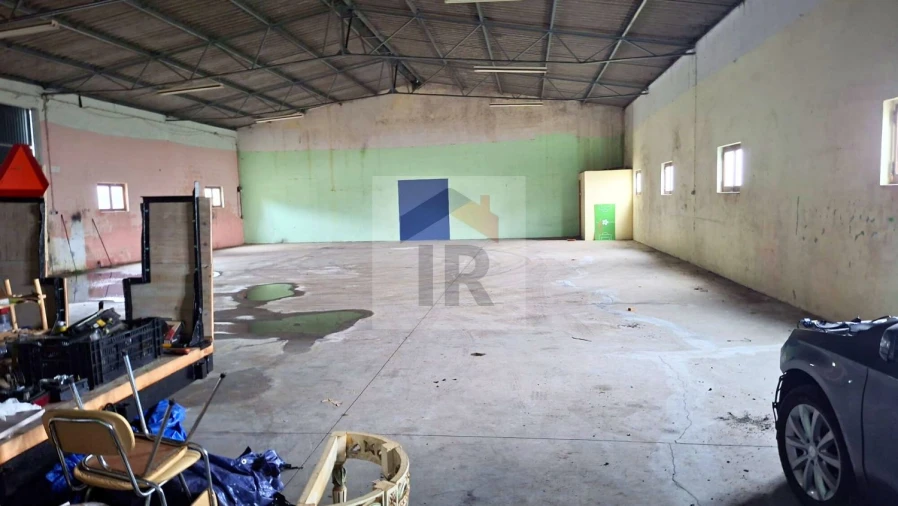 Loja para Venda em Alfeizerão Foto 6