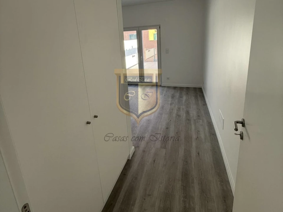 Moradia T2 para Venda em Santa Maria, São Pedro e Matacães Foto 14