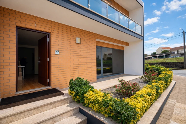 Moradia T3 para Venda em Gandra Foto 2