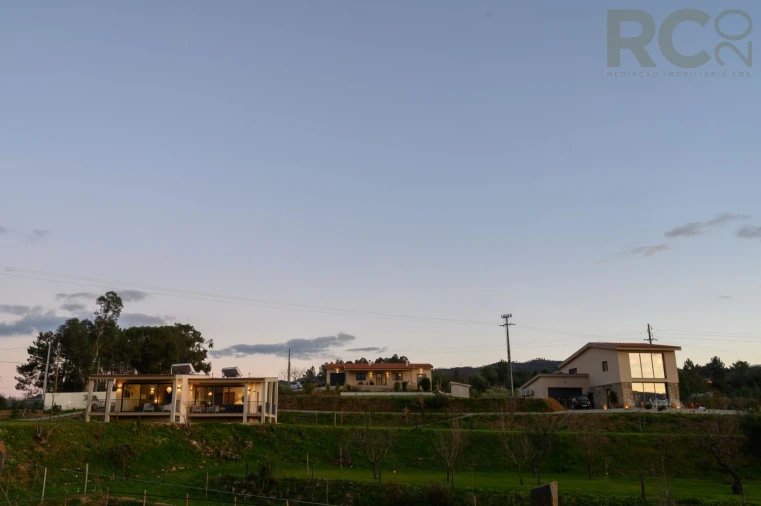 Quinta T0 para Venda em Ferro Foto 13